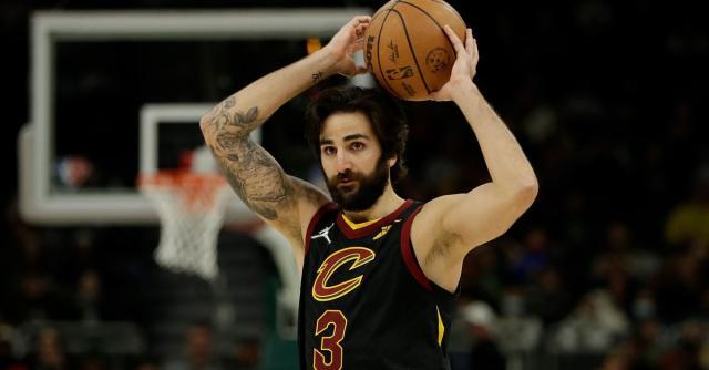 体育新闻服务-卢比奥膝盖重伤赛季报销 骑士季后赛席位还稳吗？