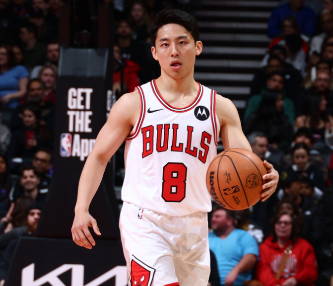 体育资讯平台-河村勇辉7助攻追平生涯最高！猛龙送公牛3连败 莺歌33+6+6