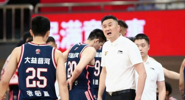 赛事直播-CBA一天罚21万！季后赛乱象频出，罚单敲醒了谁？